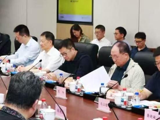 D:\信息会员联络部\信息咨询服务\2025\社团事务\食品农产品内外贸融合专业委员会第二次工作会议\照片\夏总.jpg