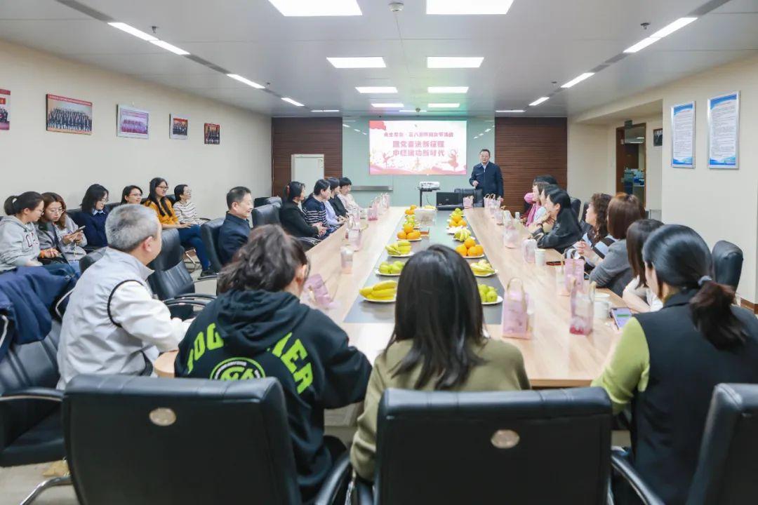 https://mmbiz.qpic.cn/mmbiz_jpg/GqJG2JqYTmoF3yVOAL2XeQA9E51pbgzfcqnibmmicyYGu4eqhjKeic5FbxuCDic9NfAFtuPm4rPbyAzhU6vGkHQPLQ/640?wx_fmt=jpeg&from=appmsg