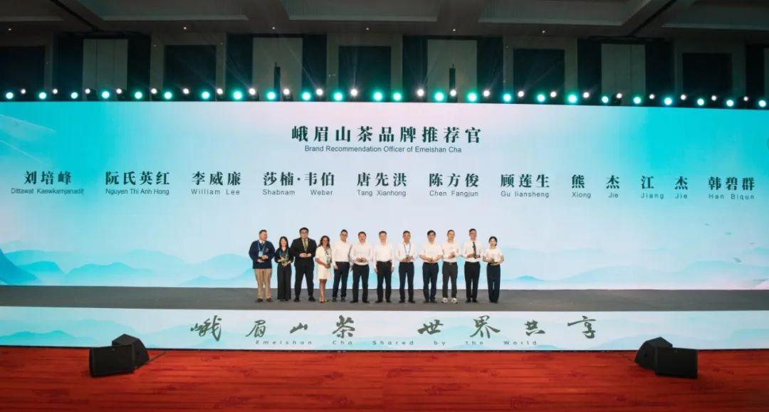 https://mmbiz.qpic.cn/sz_mmbiz_jpg/FEbeYpaiaVNoeV2mCbAoWQdvbrzdzgiadBwrfib8pypC0JB3f2GOEh5aGpFjlSJbBLpiaKLNpvasAZ7qC7luovPwQQ/640?from=appmsg