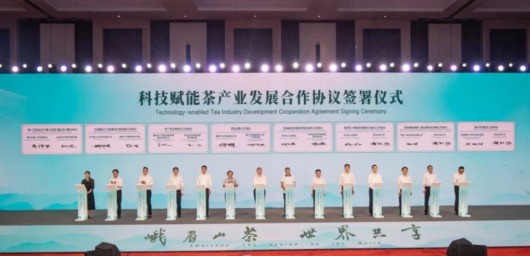 https://mmbiz.qpic.cn/sz_mmbiz_jpg/FEbeYpaiaVNoeV2mCbAoWQdvbrzdzgiadBLbibjSwtF7RXO0L2gPCzmPqKibEYxRHfwSPEoVDTkNSZIc1tg6WP2RcQ/640?from=appmsg