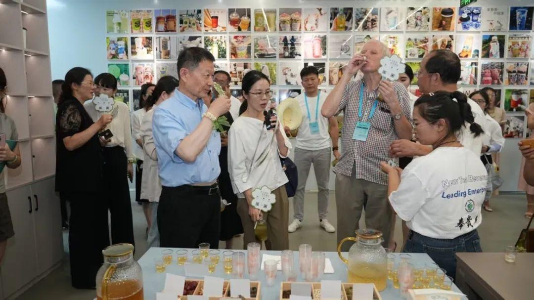 https://mmbiz.qpic.cn/sz_mmbiz_jpg/FEbeYpaiaVNoeV2mCbAoWQdvbrzdzgiadB49RZl3xbDazpnFf3tR3YvibfYnukVPs3lN2DQwjTCzS9whOEOWP96RA/640?from=appmsg