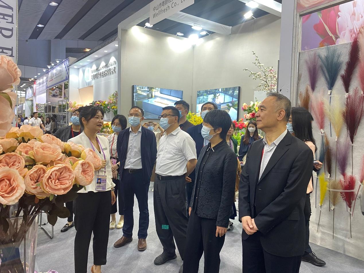 C:\Users\Administrator\AppData\Local\Temp\WeChat Files\cd62210b0117ca0b157ba5fa01bc4a0.jpg